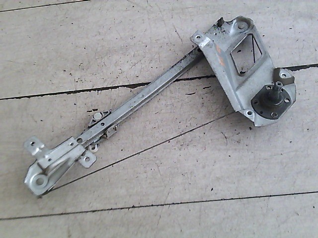 OPEL ASTRA F 94-02 Jobb hátsó ablakemelő szerkezet 1. kép