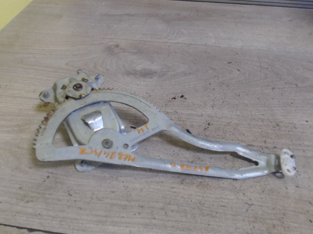 OPEL ASTRA G 97-04 Jobb hátsó ablakemelő szerkezet mechanikus 1. kép