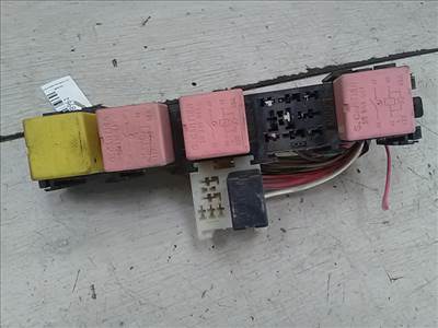 RENAULT Kangoo 2003.01 - 2008.01 Biztosítéktábla BCM BSI BSM SAM GEM modul 