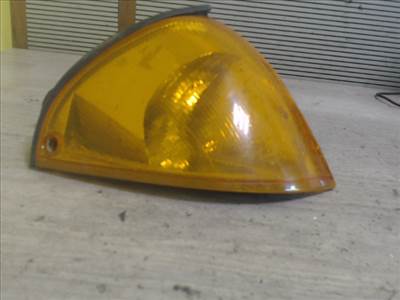 SUZUKI SWIFT 96-05 Jobb első irányjelző