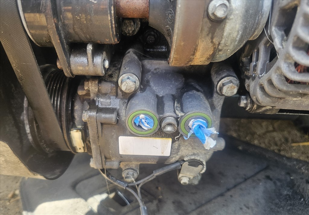 Ford Transit Connect Mk1 Klima kompresszor Klimakompreszor  1. kép