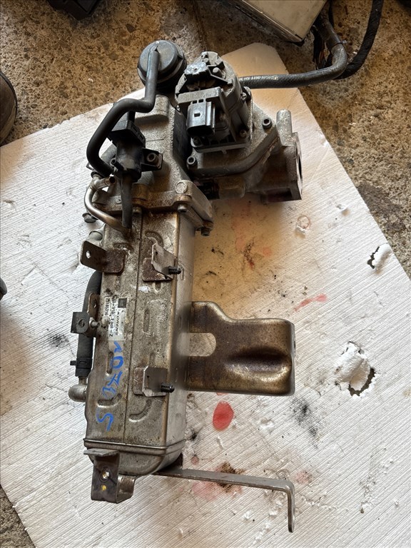 Opel Antara 2006-2015 Z22d1 Egr hűtő   2.2 cdti 25185316 1. kép