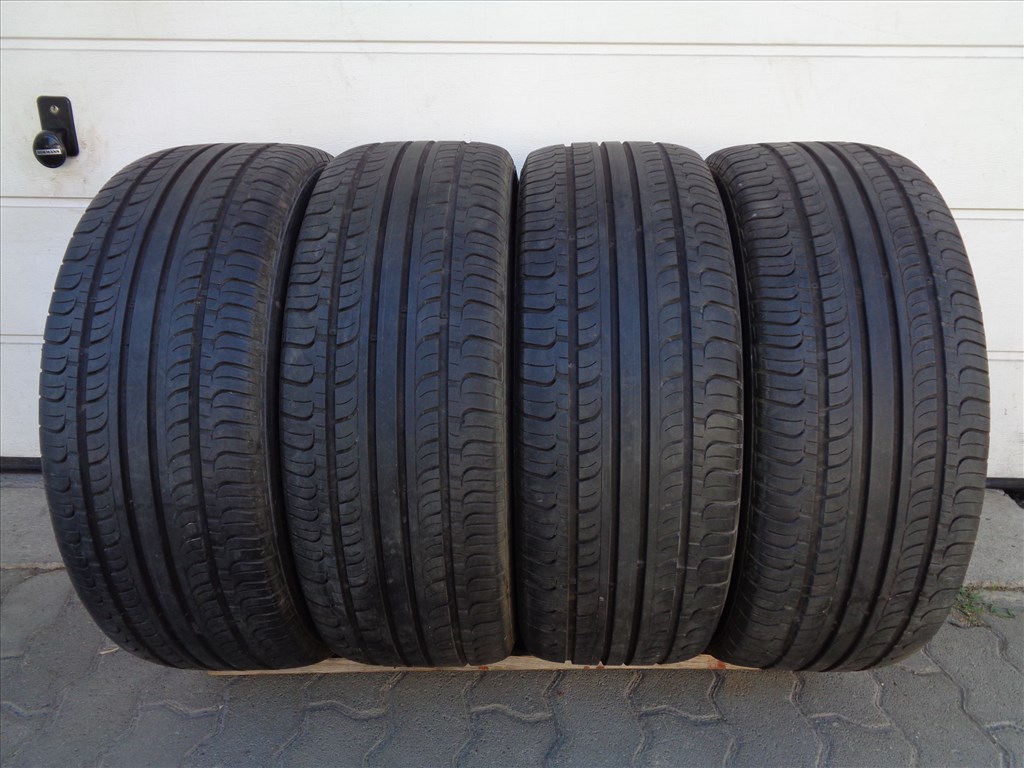 Hankook 235/50R19 nyári gumi garnitúra 5.5mm-es mintával eladó.  1. kép