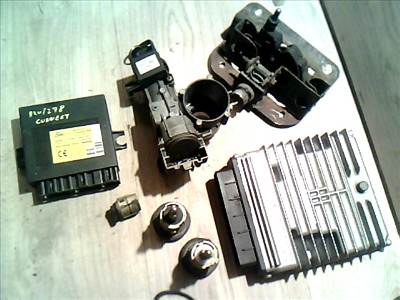 FORD TRANSIT CONNECT 02- Motorvezérlő egység ECU PCM modul