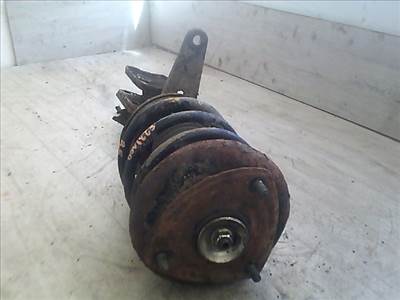 LANDROVER FREELANDER 98-04 Bal első lengéscsillapító rugóval