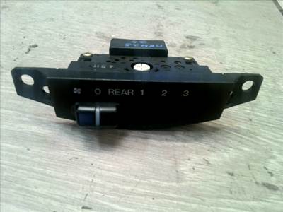 MAZDA MPV 99-05 Fűtés vezérlő panel