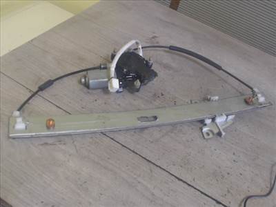 MAZDA PREMACY 99.01-05.10 Bal első ablakemelő szerkezet elektromos