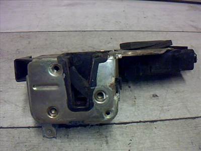 MITSUBISHI CARISMA 95.05-99.07 Bal első ajtó zárszerkezet központi záras