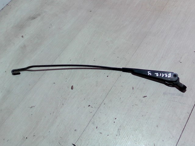 OPEL ASTRA F 94-02 Ablaktörlő kar jobb első 1. kép