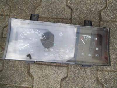 RENAULT CLIO 90-96 Kilométeróra