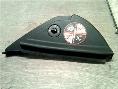 RENAULT MEGANE 02-05 jobb műszerfal oldalkárpit