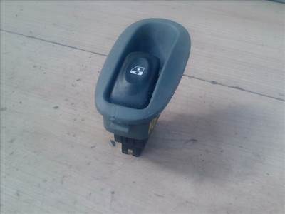 RENAULT MEGANE SCENIC 97-99 Jobb hátsó ablakemelő kapcsoló