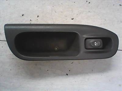 RENAULT MEGANE SCENIC 99-03 Jobb első ablakemelő kapcsoló