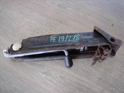 SKODA FELICIA 97- Autóemelő