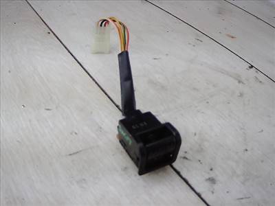 SUZUKI SWIFT 96-05 Hátsó ablaktörlő kapcsoló