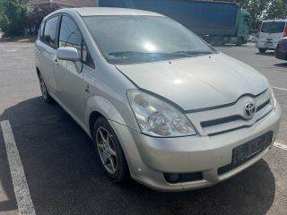 TOYOTA COROLLA Verso (ZER, ZZE, R1) Jobb első Gumikéder