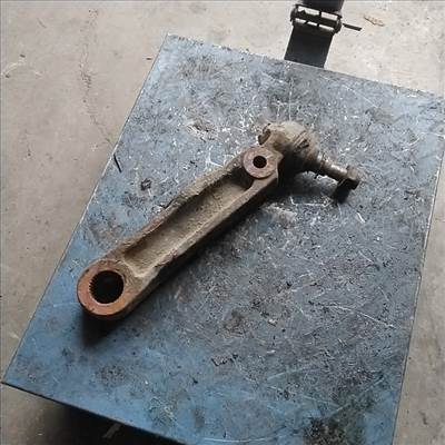 IVECO 50C13 Jobb első felső lengőkar