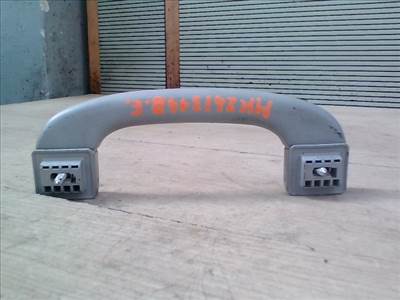 BMW 3 (E90, E91) 2005.03.01-2008.08.31 Bal első kapaszkodó