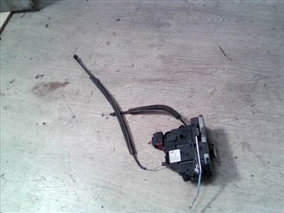 FIAT DUCATO 06- Bal első ajtó zárszerkezet központi záras