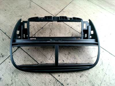 FIAT PUNTO III. Középkonzol keret