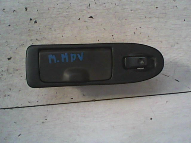 MAZDA MPV 96-99 Bal hátsó ablakemelő kapcsoló 1. kép