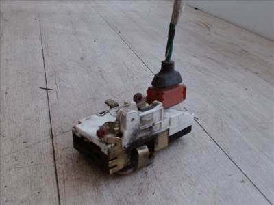 PEUGEOT 806 Jobb első ajtó zárszerkezet központizáras