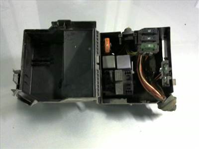 RENAULT TWINGO 98-07 Biztosítéktábla BCM BSI BSM SAM GEM modul Motortér