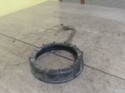 SKODA FABIA 99-07 Üzemanyag szivattyú befogató műanyag anya