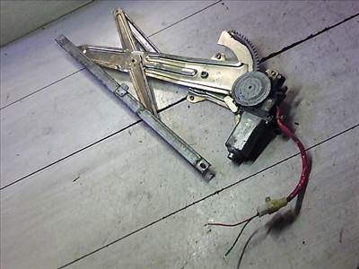 SUZUKI SWIFT 96-05 Jobb első ablakemelő szerkezet elektromos