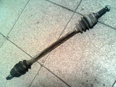 SUZUKI SWIFT 96-05 Jobb első féltengely