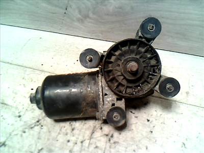 TOYOTA HIACE 95- Ablaktörlő motor első