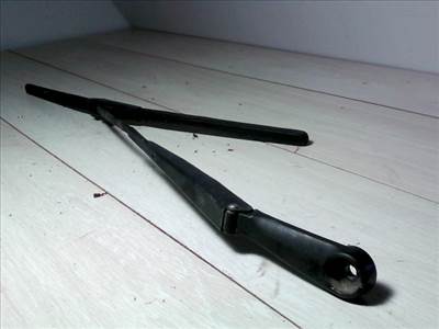 TOYOTA YARIS 06.01.01-08.12.31 Ablaktörlő kar bal első