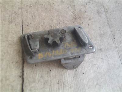 TRABANT 1,1 Bal első ajtó zárszerkezet mechanikus