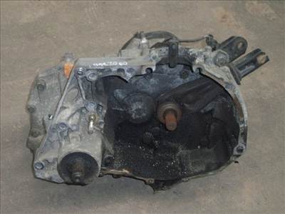 VOLVO 440 Sebességváltó. benzines manuális