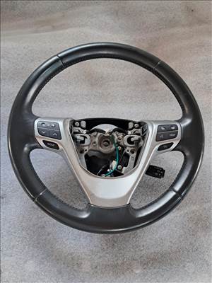 Toyota Verso I multikormány 