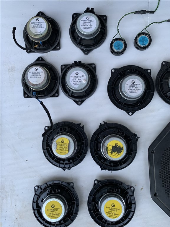 BMW E90, E91, E92, E93 E90,e91 gyári hangszóró  65139143147 9143144 2. kép