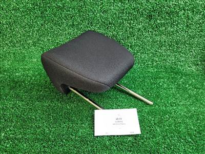 SUZUKI SX4 S-Cross II Hátsó Fejtámla