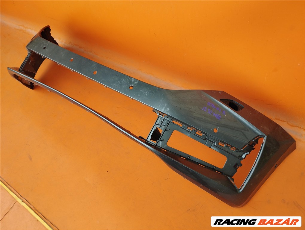 Skoda Octavia 4 FL első lökhárító (S8.30.708R) 1. kép