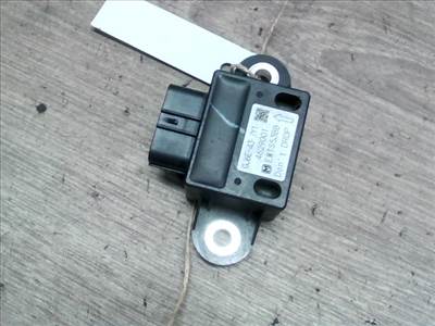 MAZDA 6 02-05 Ütközés érzékelő