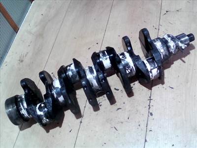 NISSAN CABSTAR Főtengely 