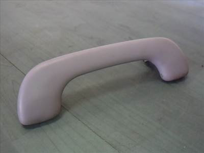 RENAULT TRAFIC -97 Jobb első kapaszkodó