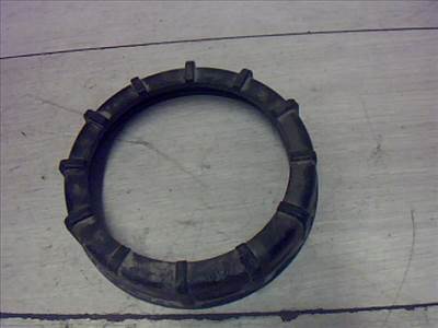 SKODA FABIA 99-07 Üzemanyag szivattyú befogató műanyag anya