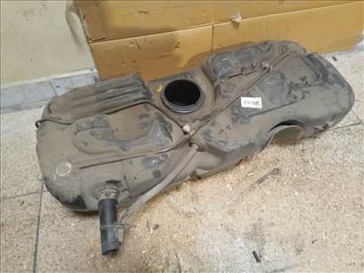SUZUKI SWIFT 05-10 Üzemanyagtank