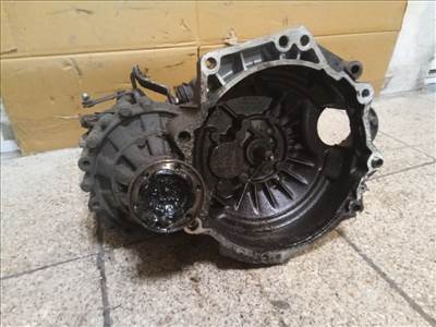 VOLKSWAGEN VENTO Sebességváltó. benzines manuális
