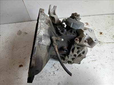 Opel Zafira B 2005-2014 Váltó 1.6 Benzin A16xer 5 sebességes