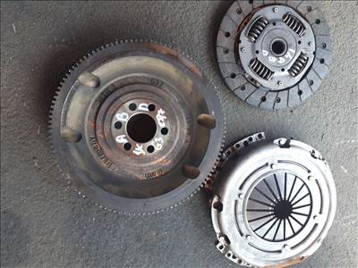 Volkswagen Golf III A3 Typ 1H 1.4 ABD kuplungkészlet 