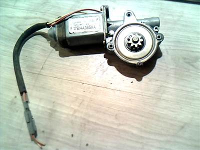 FORD EXPLORER 1995-2001 Jobb első ablakemelő motor