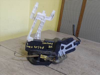 HYUNDAI Santa Fe 2001.03.01-2006.01.30 Jobb hátsó ajtó zárszerkezet központi záras