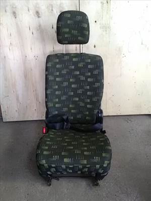 MAZDA MPV 99-05 ÜLÉS MÁSODIK SOR KÖZÉPSŐ SZÖVET + BIZTONSÁGIÖV + BIZTONSÁGIÖV CSAT