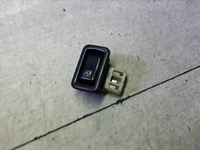 MITSUBISHI LANCER 88-92 Bal hátsó ablakemelő kapcsoló